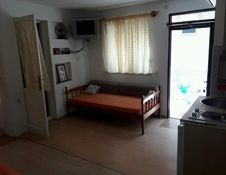 apartman 2 (02) dnevni boravak